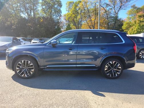 2025 Volvo XC90 B5 (2025.5) Plus 7-Seater