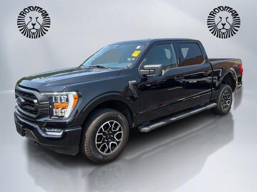 Agate Black Metallic 2023 Ford F-150 XLT