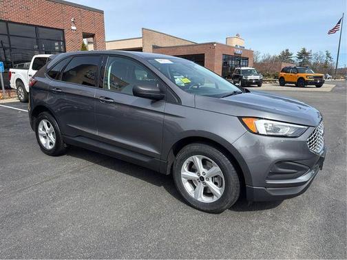 2024 Ford Edge SE