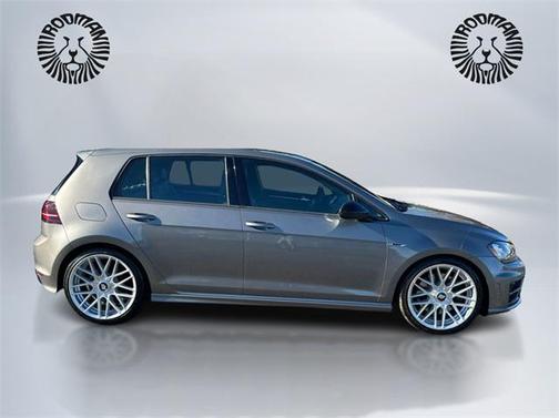 2017 Volkswagen Golf R 2.0T DSG