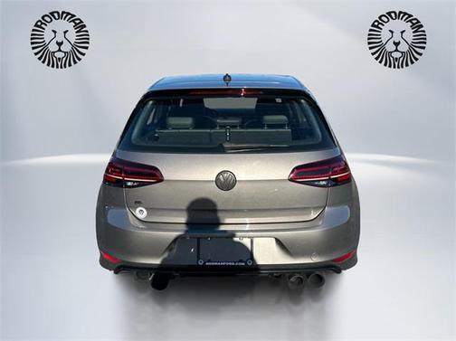 2017 Volkswagen Golf R 2.0T DSG