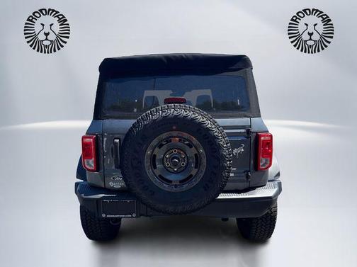 Carbonized Gray Metallic 2025 Ford Bronco Big Bend