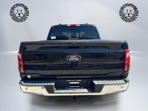 Antimatter Blue Metallic 2026 Ford F-150 Lariat