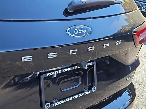 2025 Ford Escape ST-Line Elite