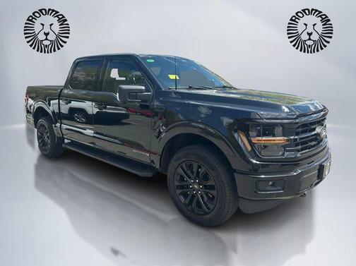 Agate Black Metallic 2025 Ford F-150 XLT