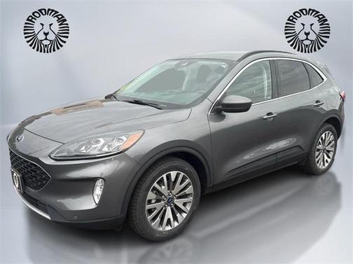 2022 Ford Escape Titanium
