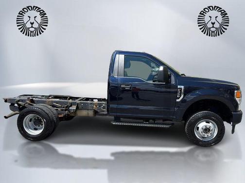 Antimatter Blue Metallic 2021 Ford F-350 XL