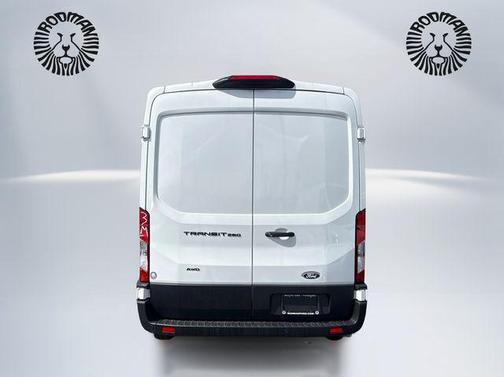 Oxford White 2026 Ford Transit-250 Base