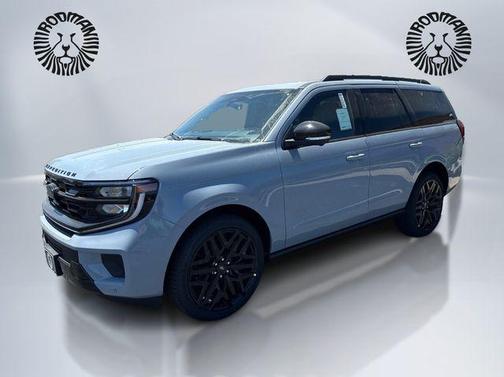 Glacier Gray Metallic Tri-Coat 2026 Ford Expedition Platinum
