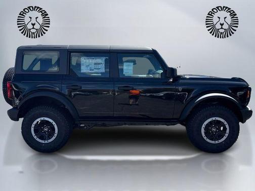 Shadow Black 2025 Ford Bronco Base