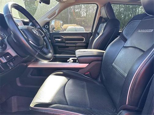 2021 RAM 2500 Laramie Crew Cab 4x4 6'4' Box