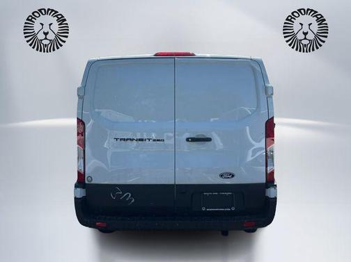 Oxford White 2026 Ford Transit-250 Base