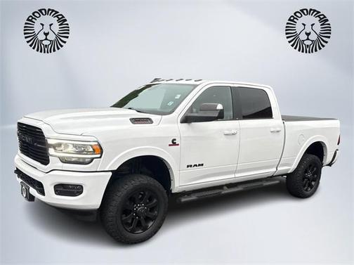 2019 RAM 2500 Laramie Crew Cab 4x4 6'4' Box