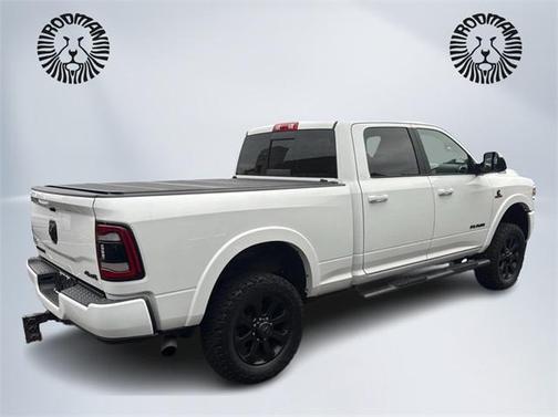 2019 RAM 2500 Laramie Crew Cab 4x4 6'4' Box