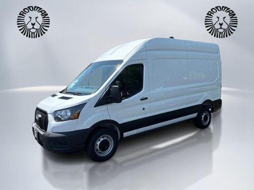 Oxford White 2026 Ford Transit-250 Base