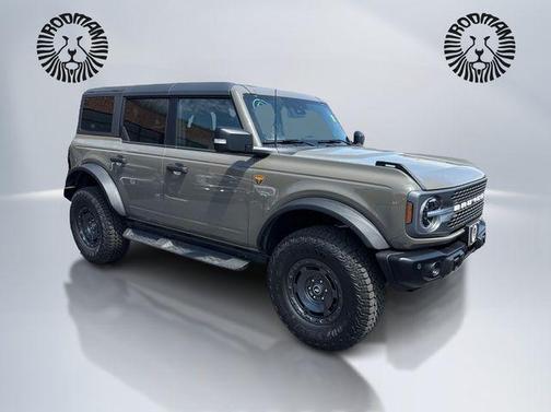 Marsh Gray 2025 Ford Bronco Badlands