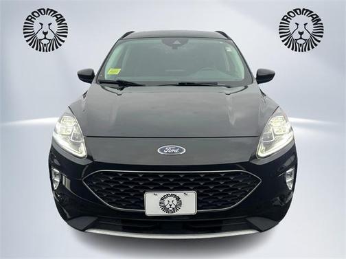 2021 Ford Escape Titanium