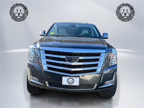 2020 Cadillac Escalade Luxury