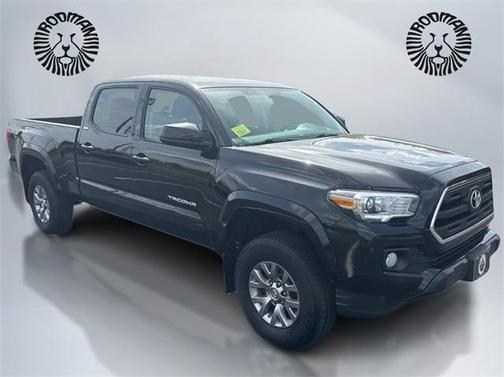 2017 Toyota Tacoma SR5