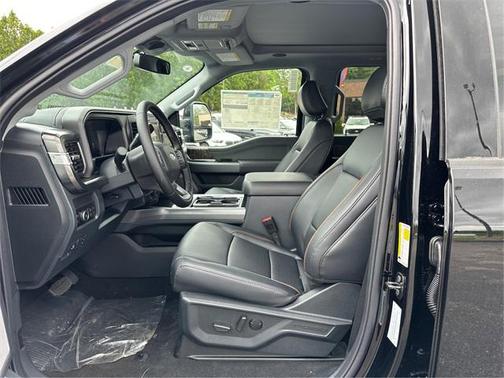 2025 Ford F-350 Lariat