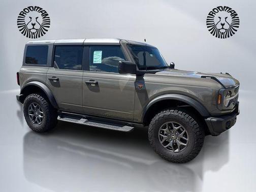 Marsh Gray 2025 Ford Bronco Badlands