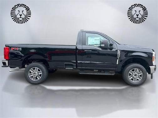 2025 Ford F-350 XLT