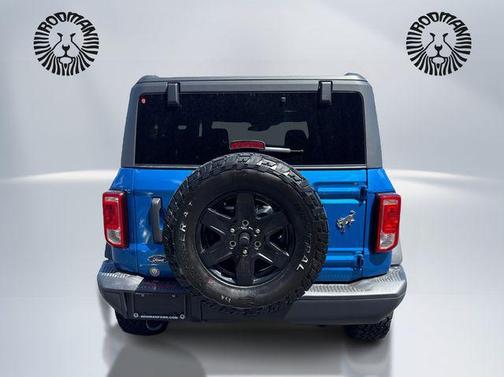 Velocity Blue Metallic 2025 Ford Bronco Big Bend
