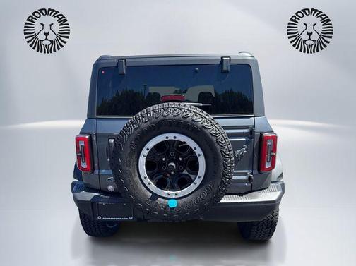 Carbonized Gray Metallic 2025 Ford Bronco Badlands