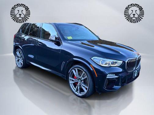 2021 BMW X5 M50i