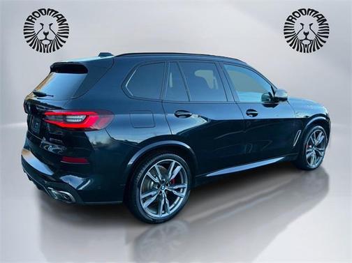 2021 BMW X5 M50i