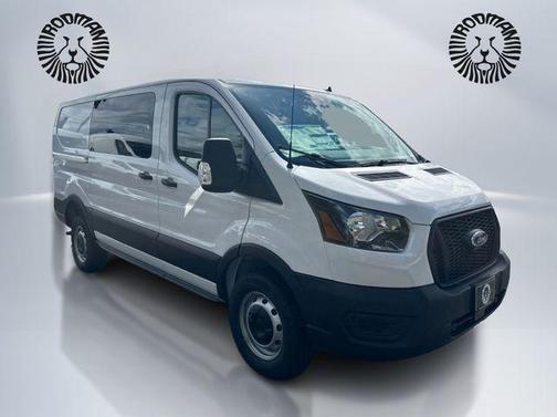 Oxford White 2025 Ford Transit-250 Base