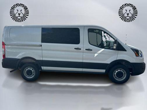 Oxford White 2025 Ford Transit-250 Base
