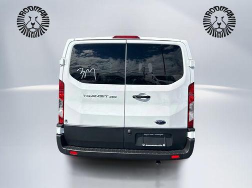 Oxford White 2025 Ford Transit-250 Base