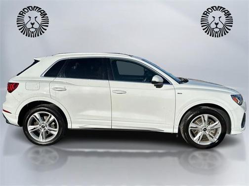 2021 Audi Q3 45 S line Premium Plus