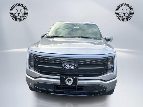 2025 Ford F-150 Lightning Platinum