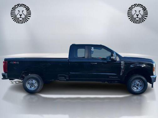 Agate Black Metallic 2026 Ford F-250 XL