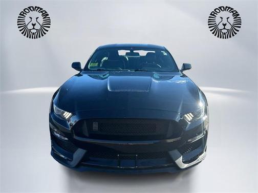 2016 Ford Shelby GT350 Base