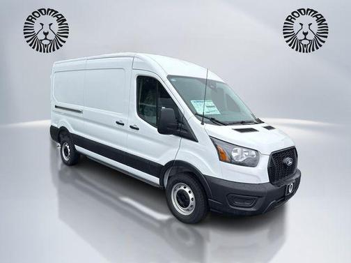 Oxford White 2026 Ford Transit-250 Base