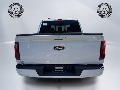 Oxford White 2026 Ford F-150 XLT