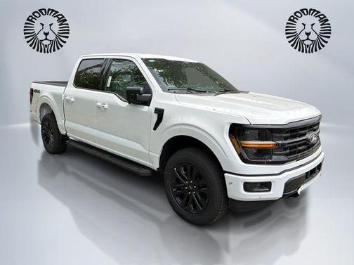 Oxford White 2026 Ford F-150 XLT