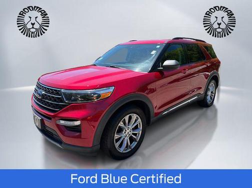 Rapid Red Metallic Tinted Clearcoat 2020 Ford Explorer XLT
