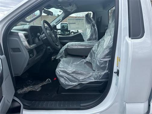 2025 Ford F-250 XL