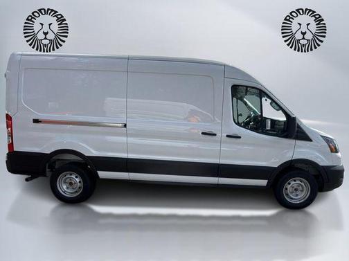 Oxford White 2026 Ford Transit-250 Base