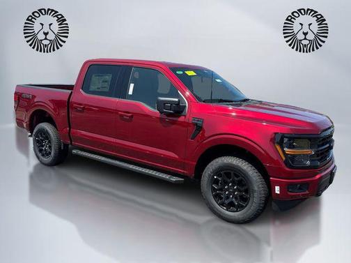 Ruby Red Metallic Tinted Clearcoat 2026 Ford F-150 XLT