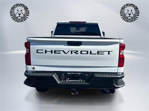 2022 Chevrolet Silverado 2500 Custom