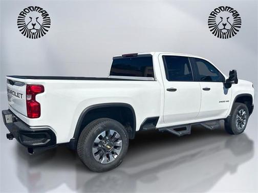 2022 Chevrolet Silverado 2500 Custom