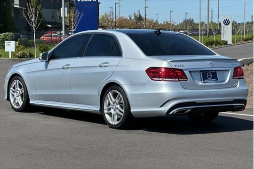 2016 Mercedes-Benz E-Class 4MATIC