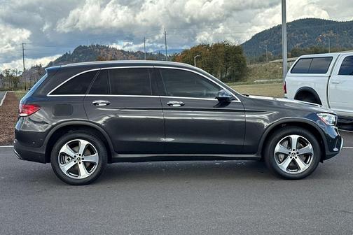 2020 Mercedes-Benz GLC 300 4MATIC