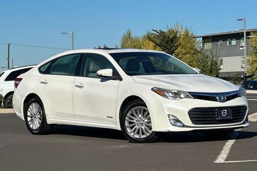 2015 Toyota Avalon Hybrid XLE Touring