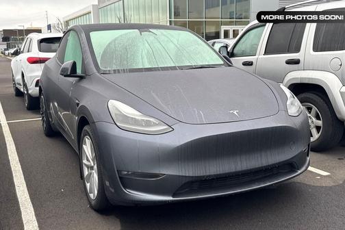 2023 Tesla Model Y Long Range Dual Motor All-Wheel Drive